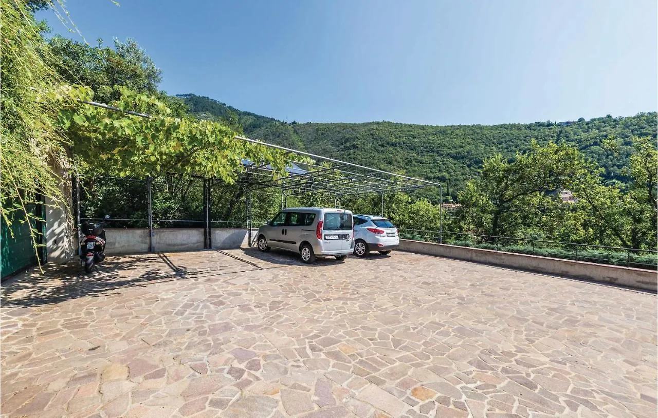 1 Bedroom Awesome Apartment In Mošćenička Draga 0*,  كرواتيا